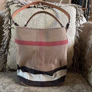 Burberry Tan and Black Shoulder Bucket bag